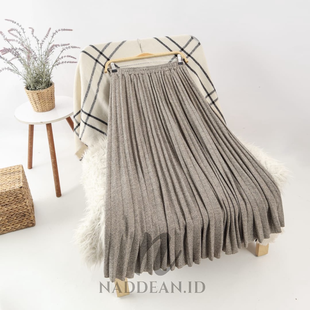 [UKURAN SEMATA KAKI] Rok Wool Wol Import Polos Warna Lengkap