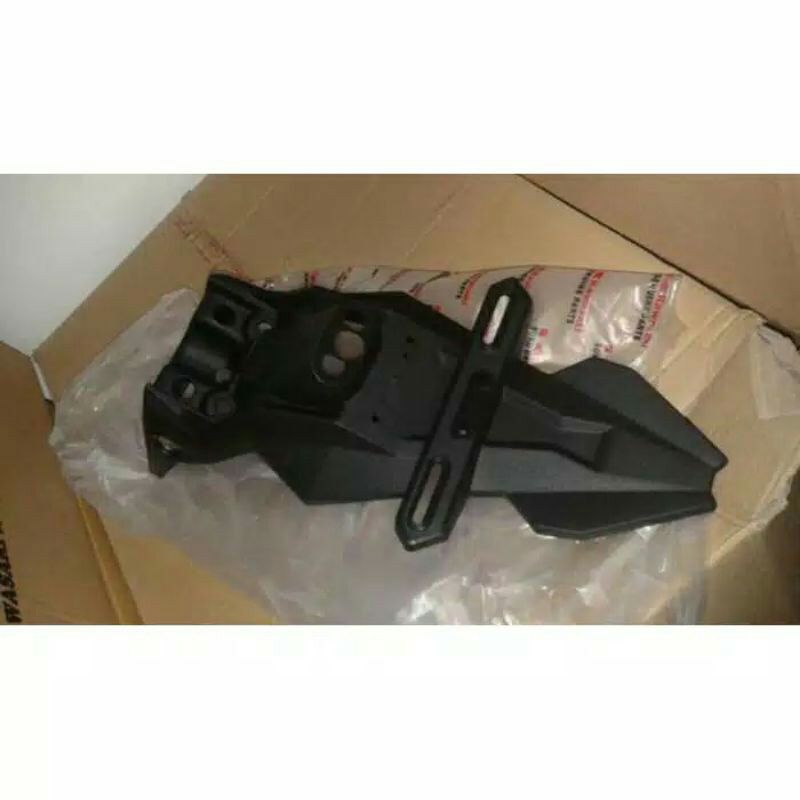 Spakbor belakang klx bf atau dtracker bf ori kawasaki
