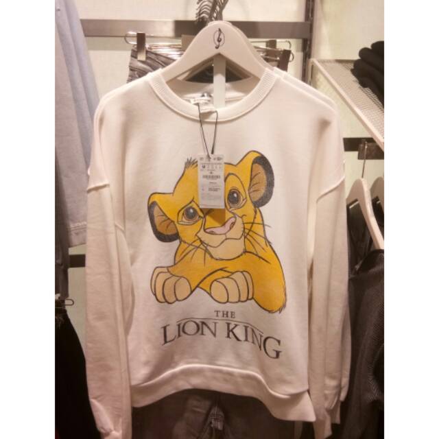 lion king t shirt stradivarius