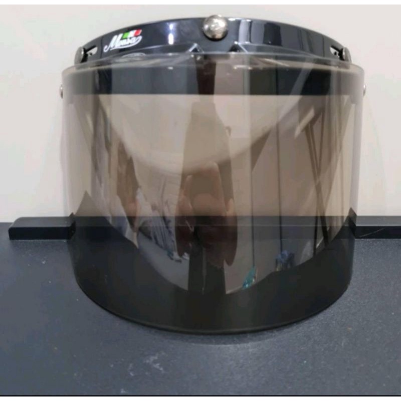 kaca helm datar hitam smoke