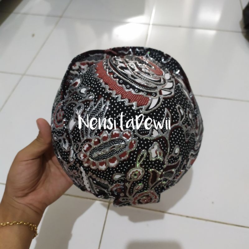 Set Jarik + Blangkon Solo / Bebek Kembar