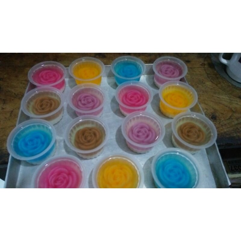 

Puding Mawar Kaca