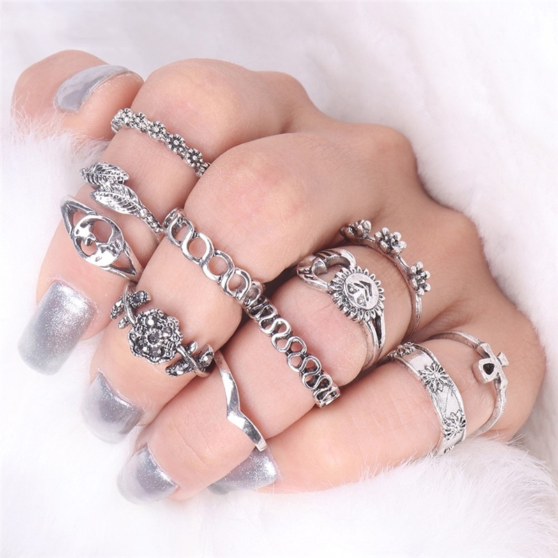 [11Pcs Set Fashion Vintage Simple Geometric Sun Moon Flower Leaf Rings For Women] [ Elegant Ladies Smooth Fine Thin Finger Ring] [Lovely Jewelry Gifts For Girl Friends]