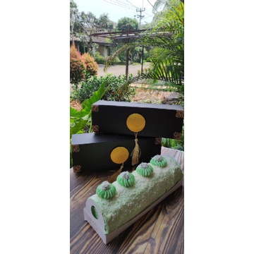 

Hampers Klepon rollcake