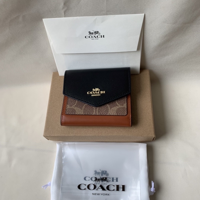 Coach Small Wallet With Brown Black