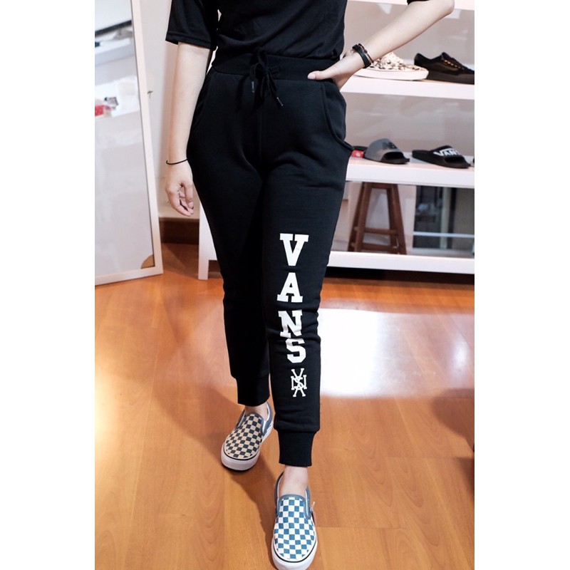VANS JOGGER PANTS/BLACK