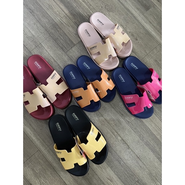 Sandal Luofu Karet Empuk Model H Wanita E-7199