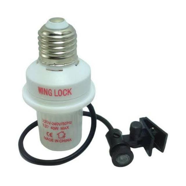 Fitting Sensor Cahaya / Fitting Lampu Sensor Winglock / Shengwei