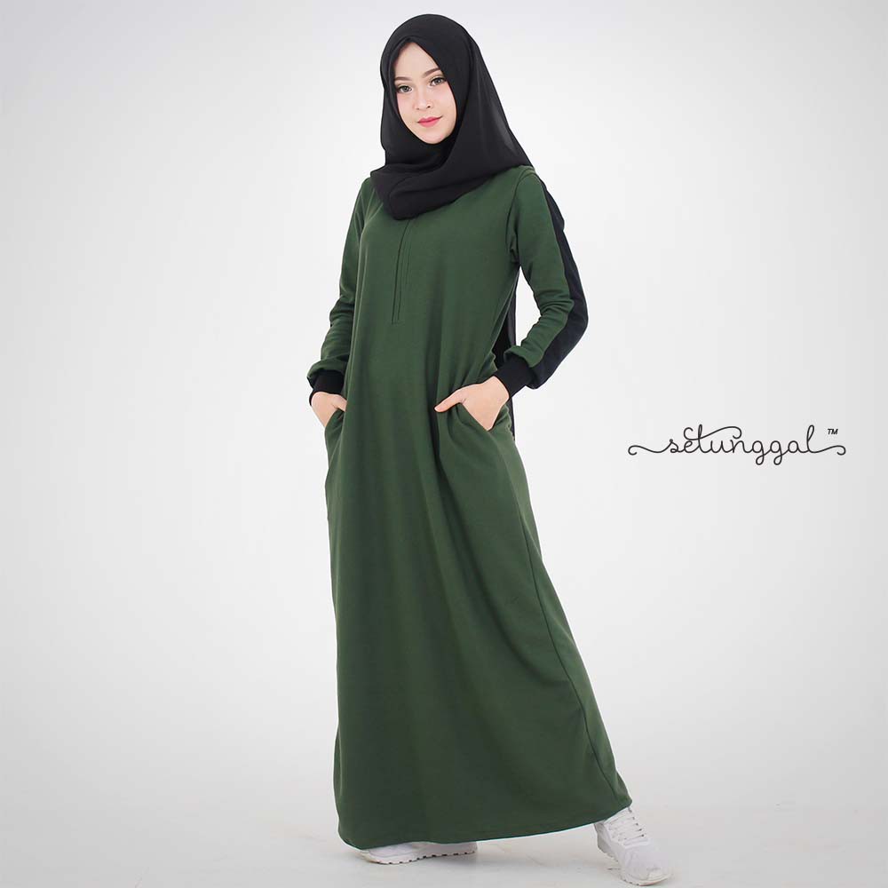 Setunggal Nami Gamis Olahraga Wanita Muslim