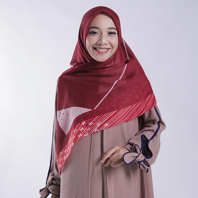 Promo Zoya Kerudung Segi Empat Motif - Oneida Scarf Warna Maroon