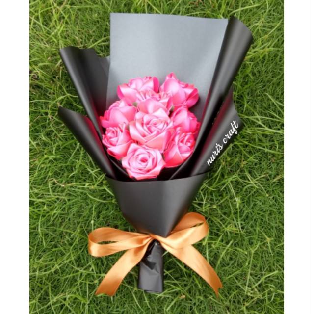 

Buket Bunga Pita Satin