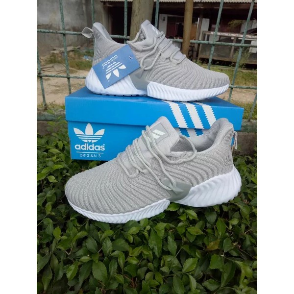 ADIDAS BIYOUND PRIA IMPORT/SEPATU MURAH/CUCI GUDANG