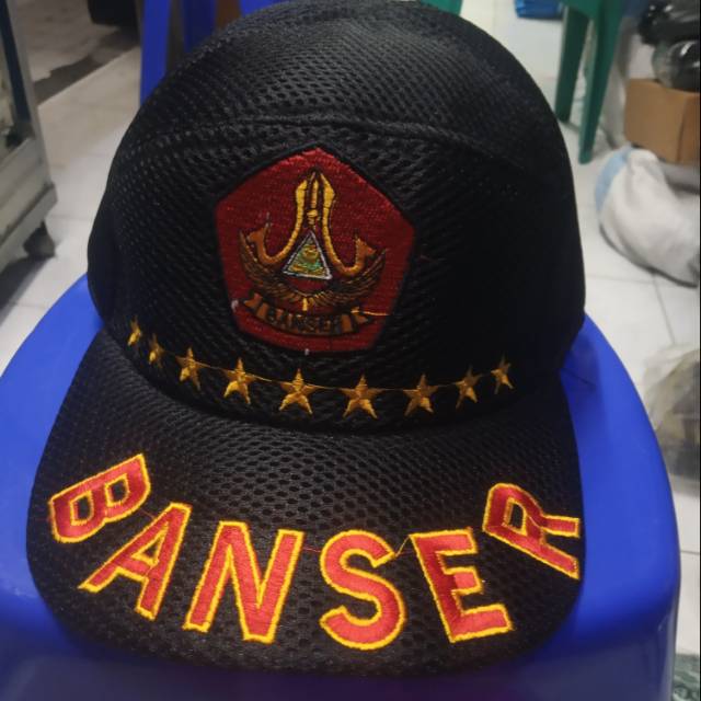 Topi banser jaring