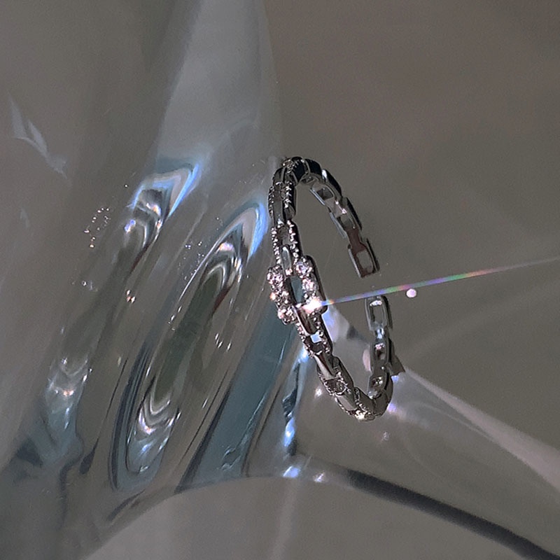 Cincin Silver Desain Rantai Hias Kristal Zircon Untuk Wanita