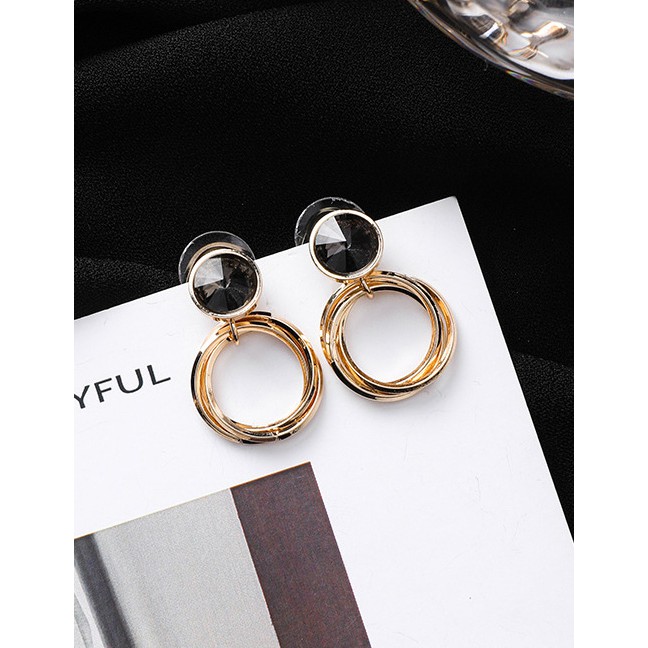 LRC Anting Tusuk Fashion Gold 925 Silver Needle Silver Needle Multi-layer Circle Geometric Earrings
