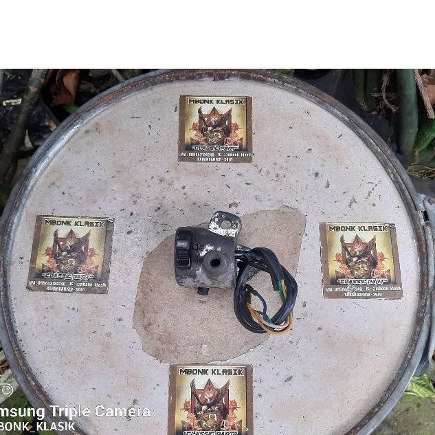 holder saklar kiri yamaha v75 NOS BARU holder saklar kanan v75 holder kanan yamaha v75