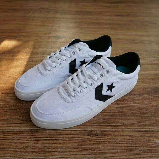 converse courtlandt white