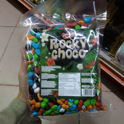 

Coklat Kerikil Rocky Choco Premium 200gr Cokelat Kemasan Ori Turkey