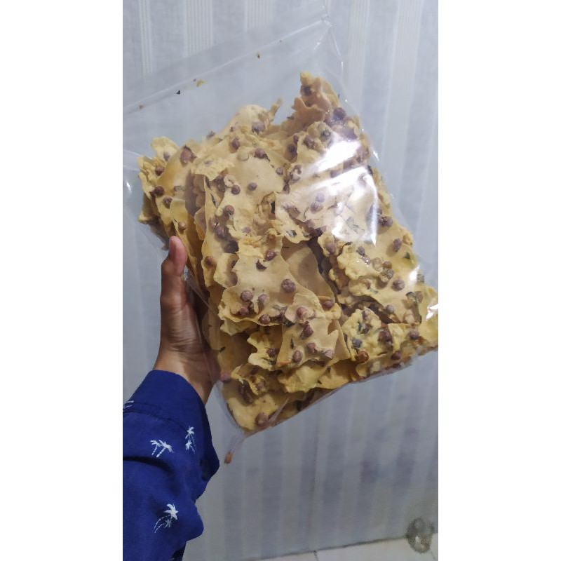 

rempeyek500gr