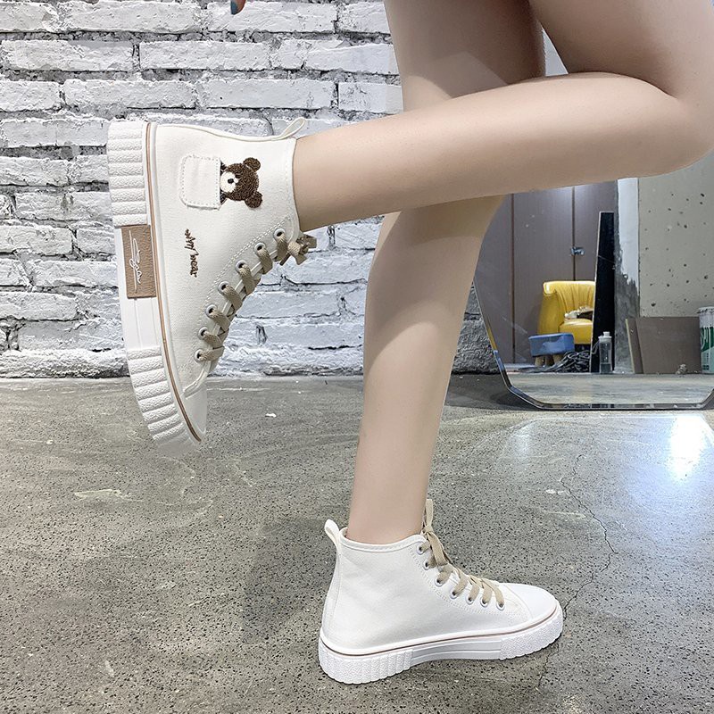 Sepatu Korea Wanita Why Bear Tinggi Putih Coklat Import / Sepatu Sneakers Canvas Korean Style High Boot White Women Fashion