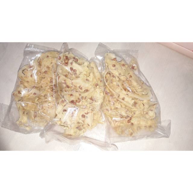 

Rempeyek kacang tanah