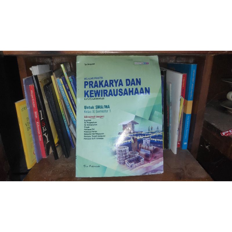 Buku LKS Prakarya Dan Kewirausahaan (PKWU) SMA Kelas 11 Semester 1