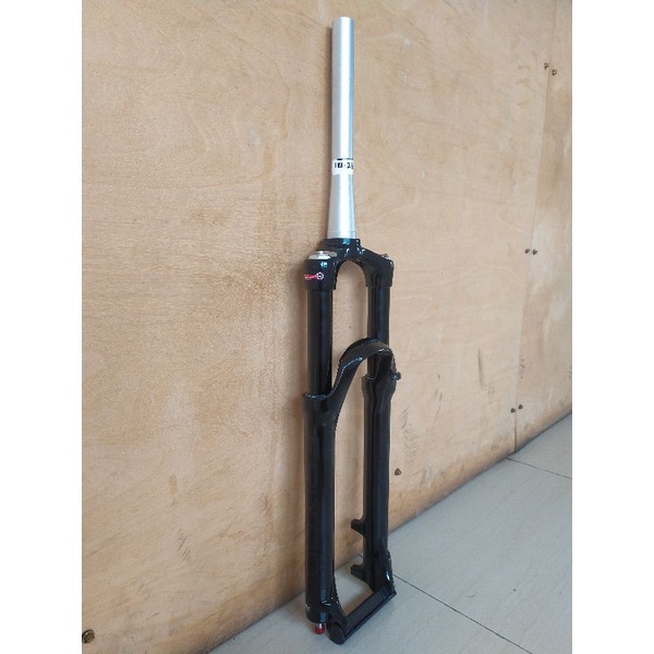 Fork  EPIXON 27.5 Air Tappered taper Qr Travel 130 Sr suntour New