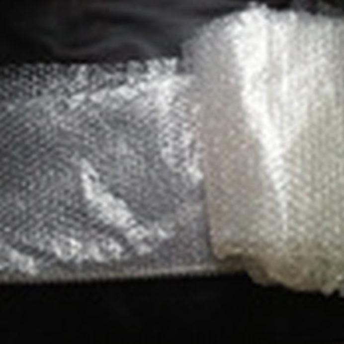 

Plastik Bubble (Bubble Wrap) Untuk Packing Tambahan