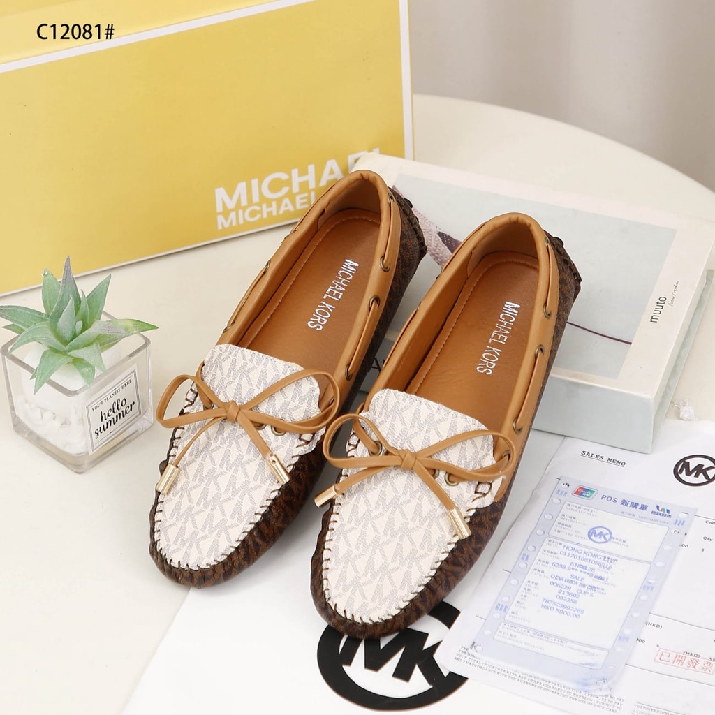 MK  C12081 Daisy Moc Flat Loafers