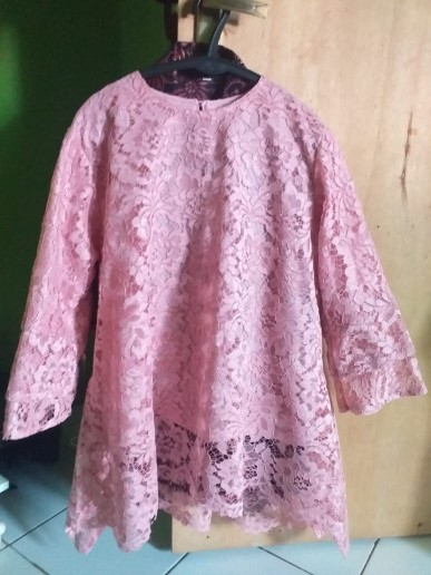 Couple Kebaya Kekinian / Kebaya Jumbo / Kemeja Hem Modis / Couple Keluarga