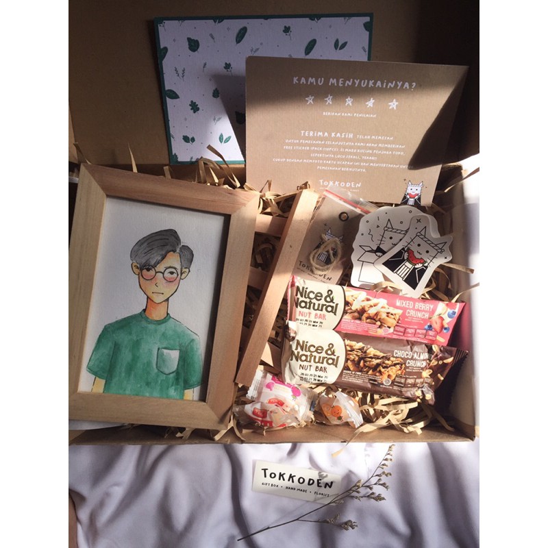 

watercolor | GIFT BOX PACKAGE | tokkoden (とっこでん)