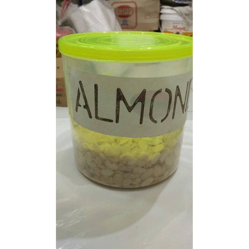 

Kacang Almond Melina_Galeri