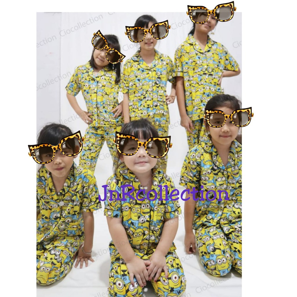 bisa couplan ibu dan anak motif minion