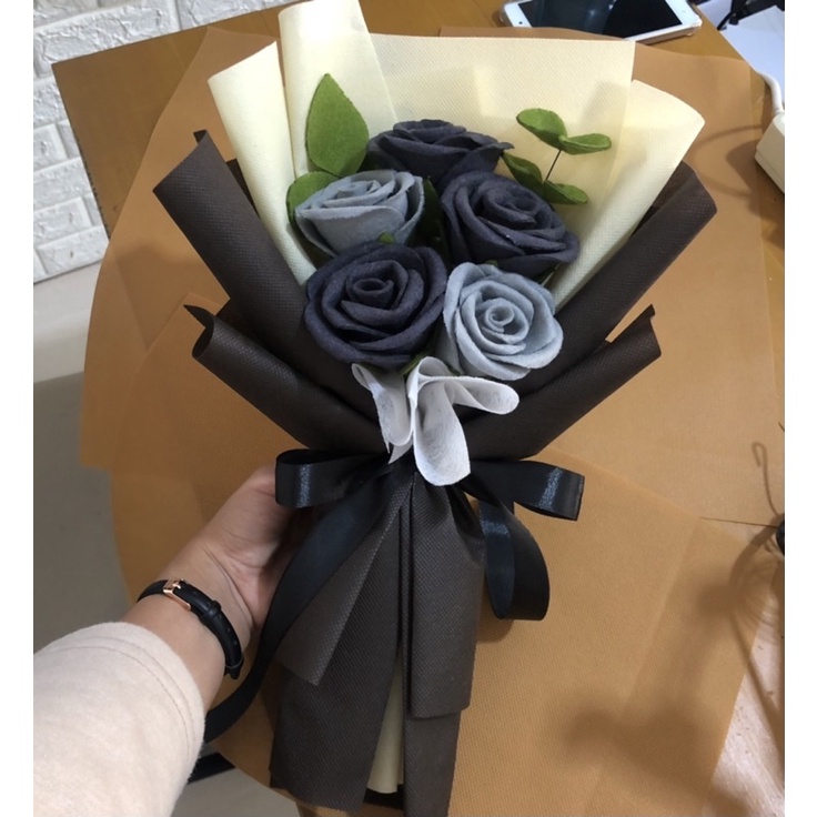 Buket bunga/buket cowok/buket mawar /buket wisuda