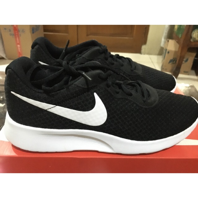 nike tanjun good for walking