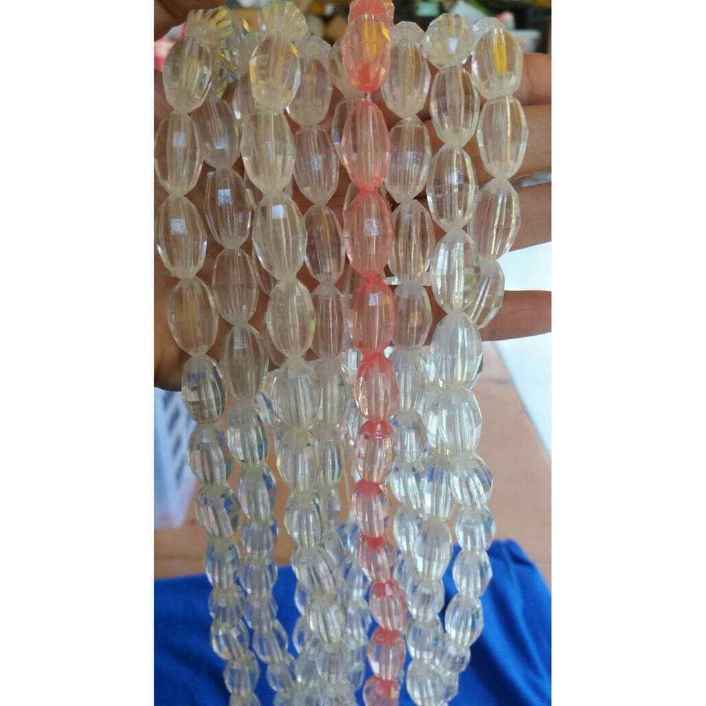 

Unik Manik Manik / Monte Akrilik Lonjong 2cm (1 renteng ) ( DAS )
