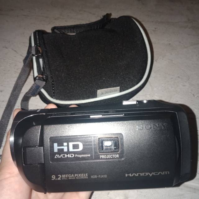 Second Handycam sony 9.2 Mega Pixels HDR Pj410