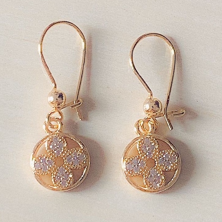 Anting Wanita Bunga Bulat Ring Gold Xuping