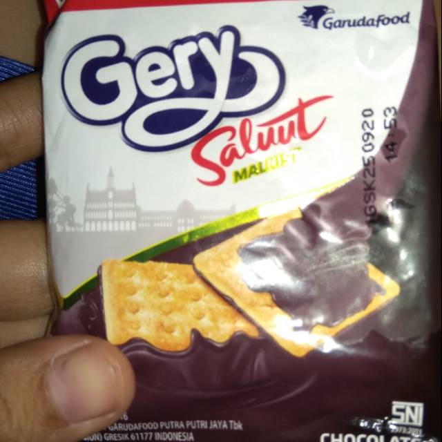 

Gery salut malkist coklat