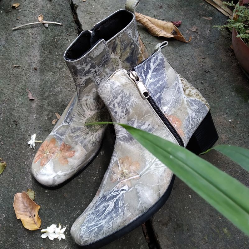 SEPATU/SANDAL ECOPRINT