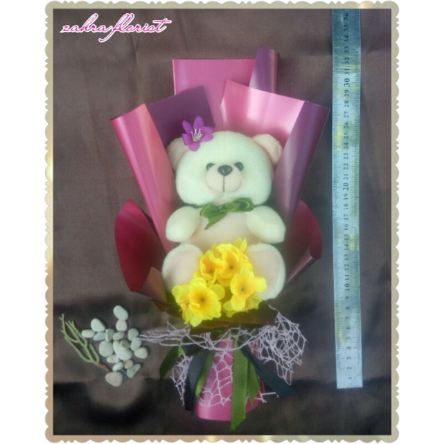 BUKET BONEKA/BUKET WISUDA/BUKET BONEKA DAN BUNGA MURAH