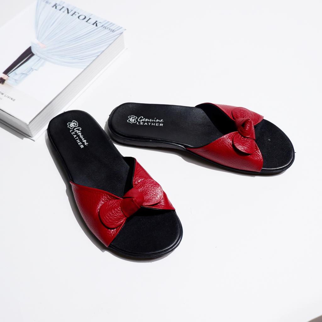 SANDAL KULIT WANITA / SANDAL SLOP / SANDAL TEPLEK WANITA / SANDAL PAPIRUT / SANDAL FLAT PITA-MAROON