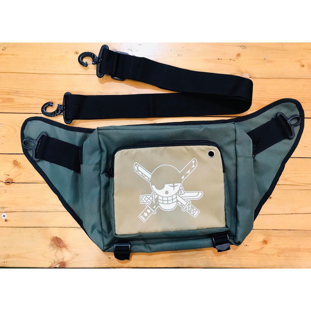 SLINGBAG AMPLIFY ZORO GLOW IN DARK