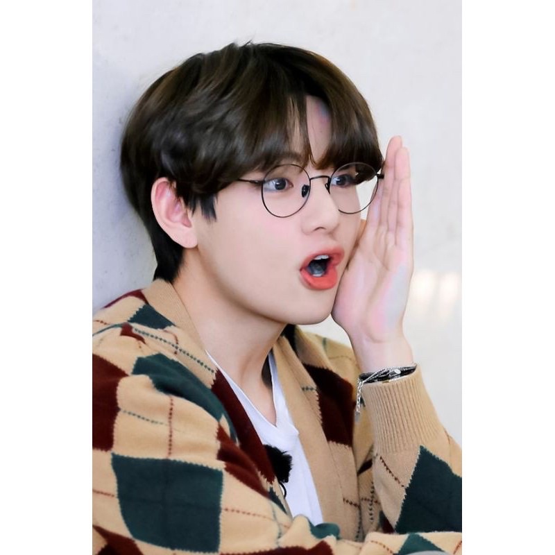 OPPA CARDIGAN RAJUT SAKU OVERSIZE TAEHYOUNG V BTS MOTIF KETUPAT