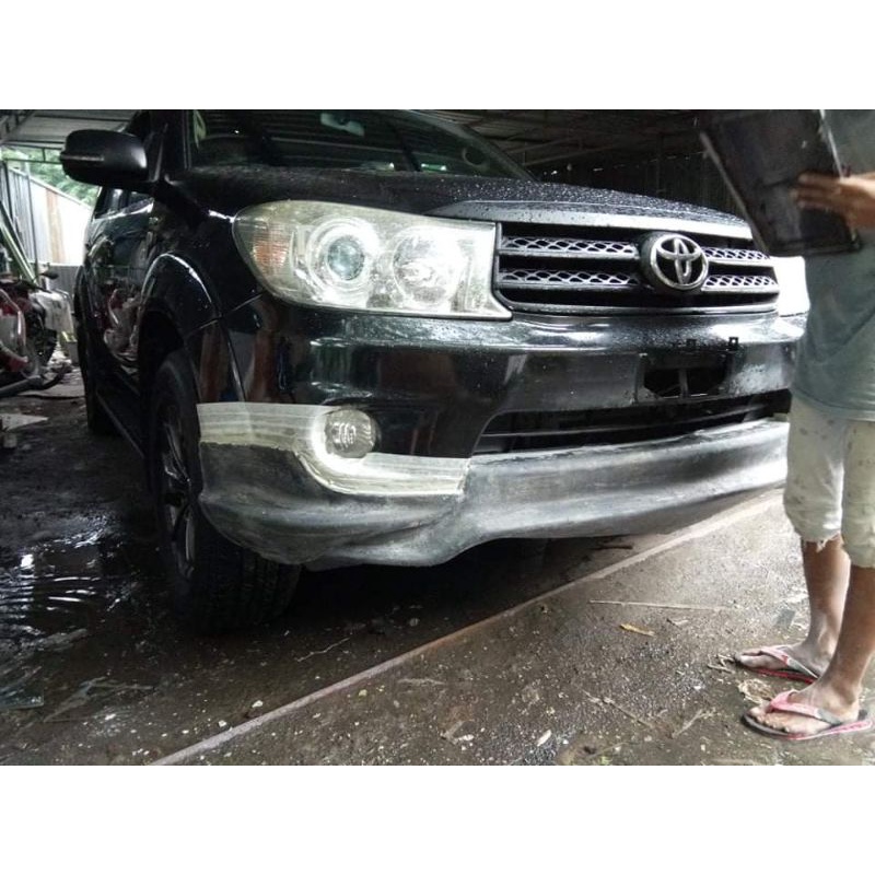 Bodykit Fortuner TRD 2006-2011