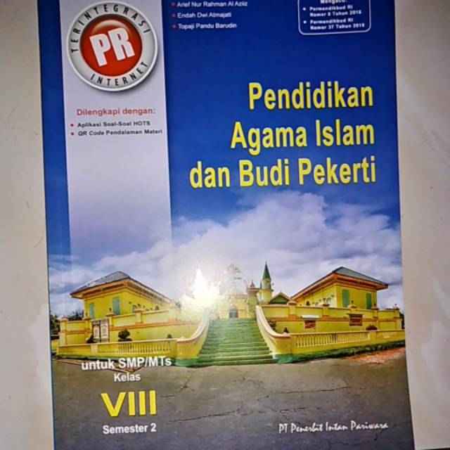Buku PR PAI kelas 8B