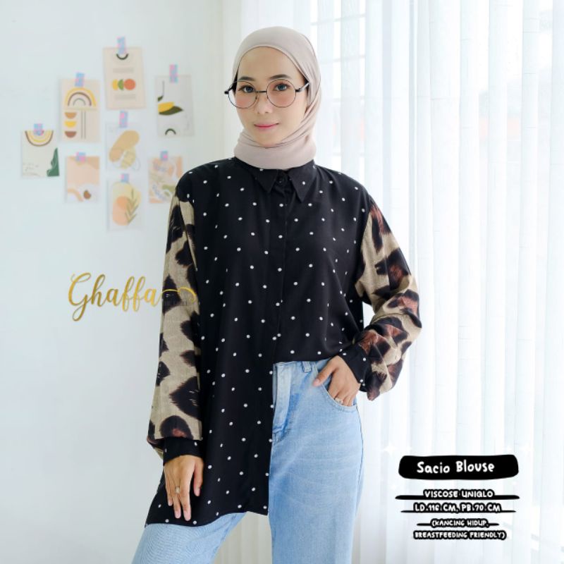 Blouse muslimah / Sacio blouse by ghaffa the label / blouse modern muslimah