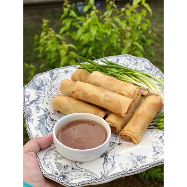 

Lumpia goreng dan mentah