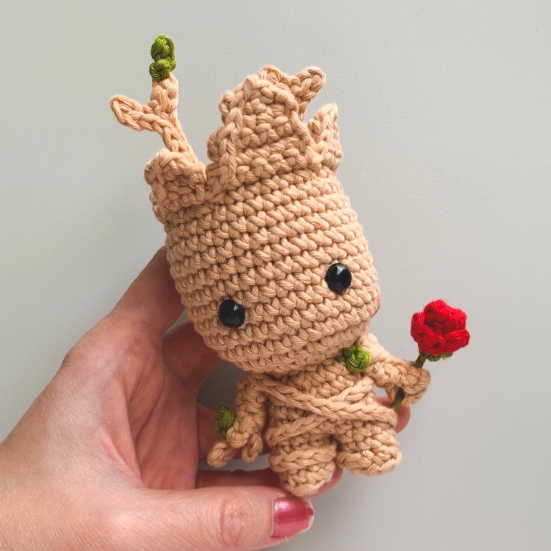 Amigurumi Groot (Boneka Rajut)