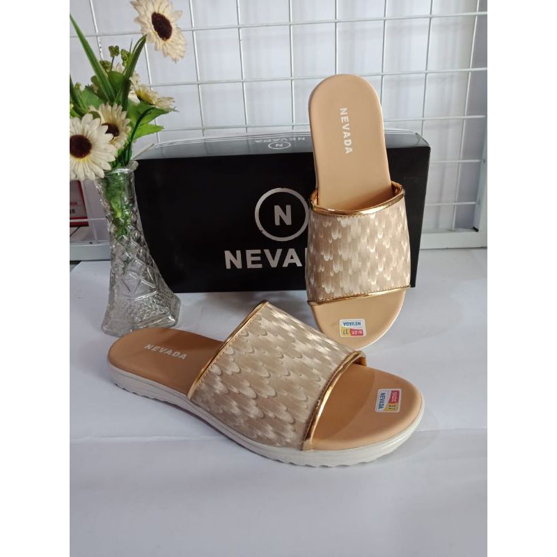 SANDAL NEVADA SLOP WANITA/SANDAL SLIDE/SANDAL MURAH